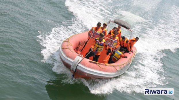 Ilustrasi Basarnas dalam misi SAR di laut